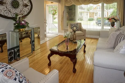 3318 North Page Avenue Chicago IL 60634