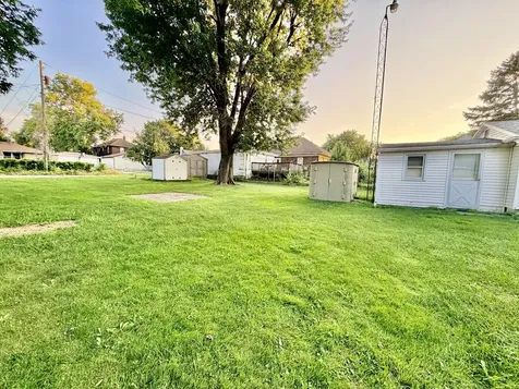 203 East Grant Street Streator IL 61364