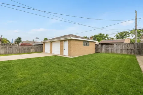 9120 26TH Place Brookfield IL 60513