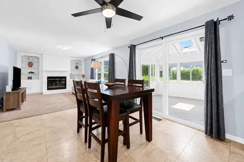281 Tyler Court Libertyville IL 60048