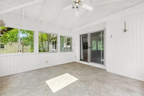 281 Tyler Court Libertyville IL 60048