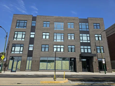 2807 South Halsted Street Chicago IL 60608