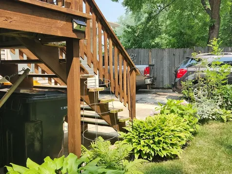 125 Egan Court Streamwood IL 60107