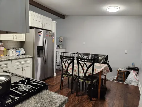 125 Egan Court Streamwood IL 60107