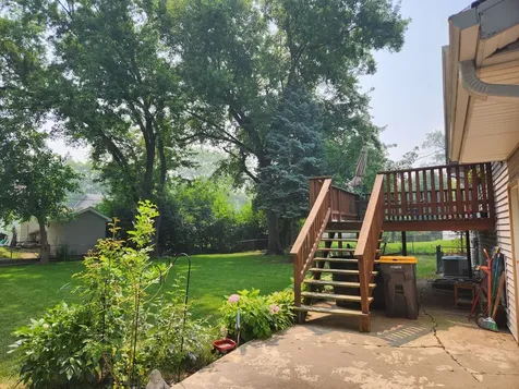 125 Egan Court Streamwood IL 60107