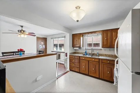 6811 North Olmsted Avenue Chicago IL 60631