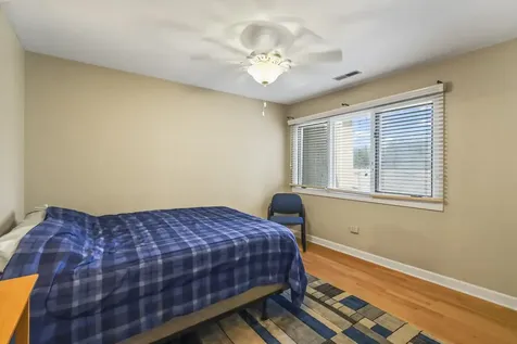727 S Raven Road Shorewood IL 60404