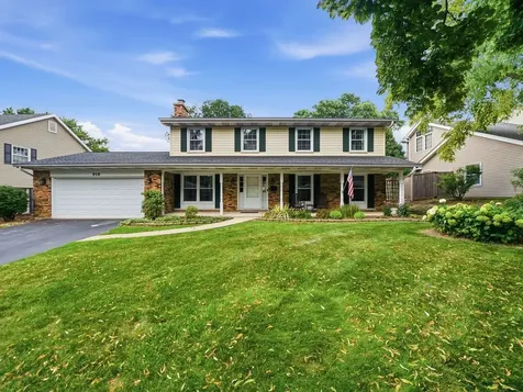 916 Stratford Lane Downers Grove IL 60516