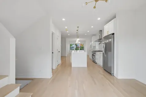 6707 West Imlay Street Chicago IL 60631
