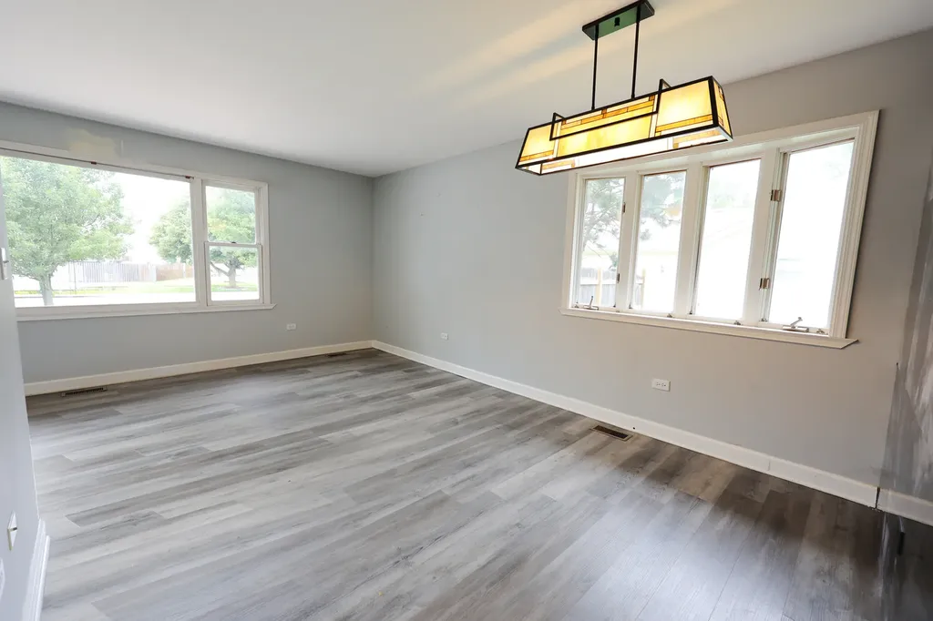 754 Longlane Road New Lenox IL 60451