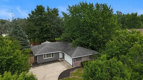 754 Longlane Road New Lenox IL 60451