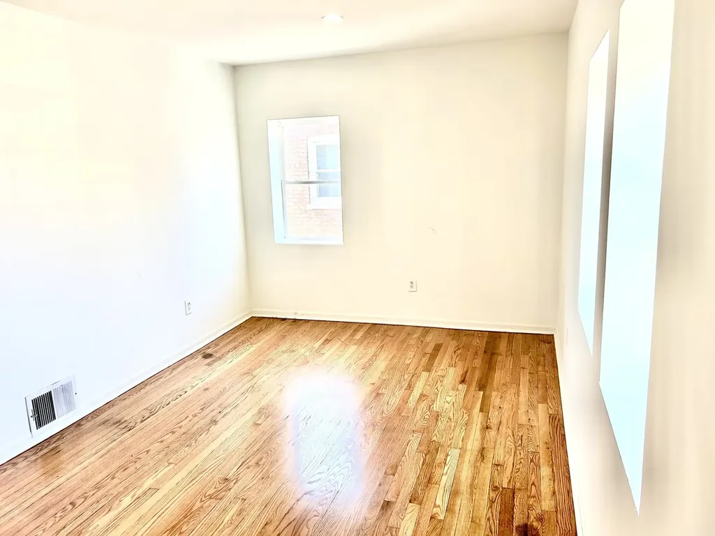 5436 South Millard Avenue Chicago IL 60632