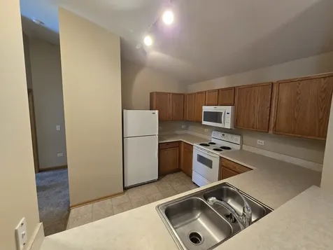 2027 Silverstone Drive Carpentersville IL 60110