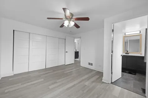 818 Lexington Circle Hanover Park IL 60133