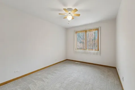 4241 Lindenwood Drive Matteson IL 60443