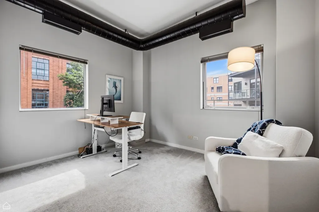 939 West Huron Street Chicago IL 60642