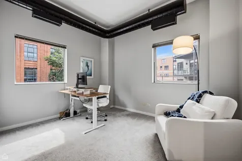 939 West Huron Street Chicago IL 60642