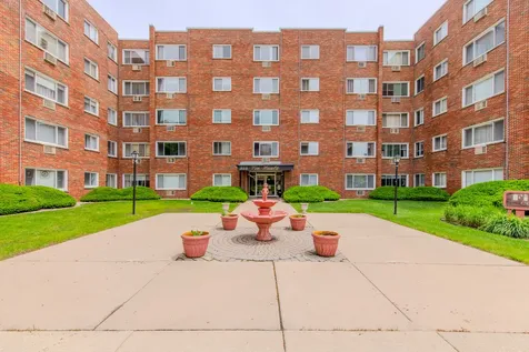 222 Madison Street Joliet IL 60435