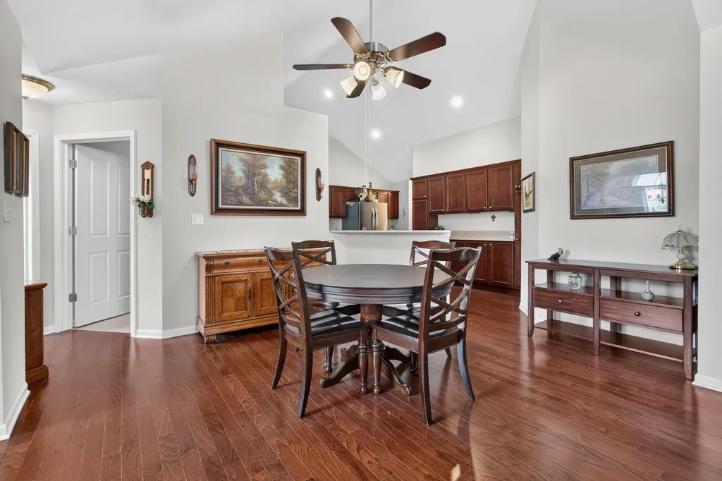 16625 South Fox Run Circle Plainfield IL 60586