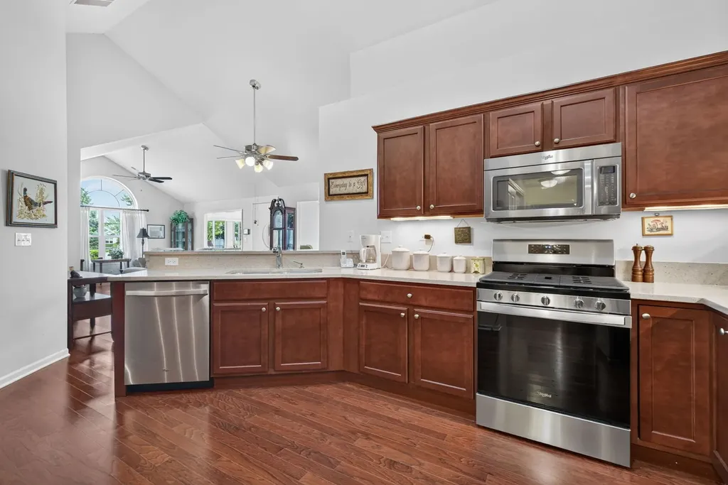 16625 South Fox Run Circle Plainfield IL 60586