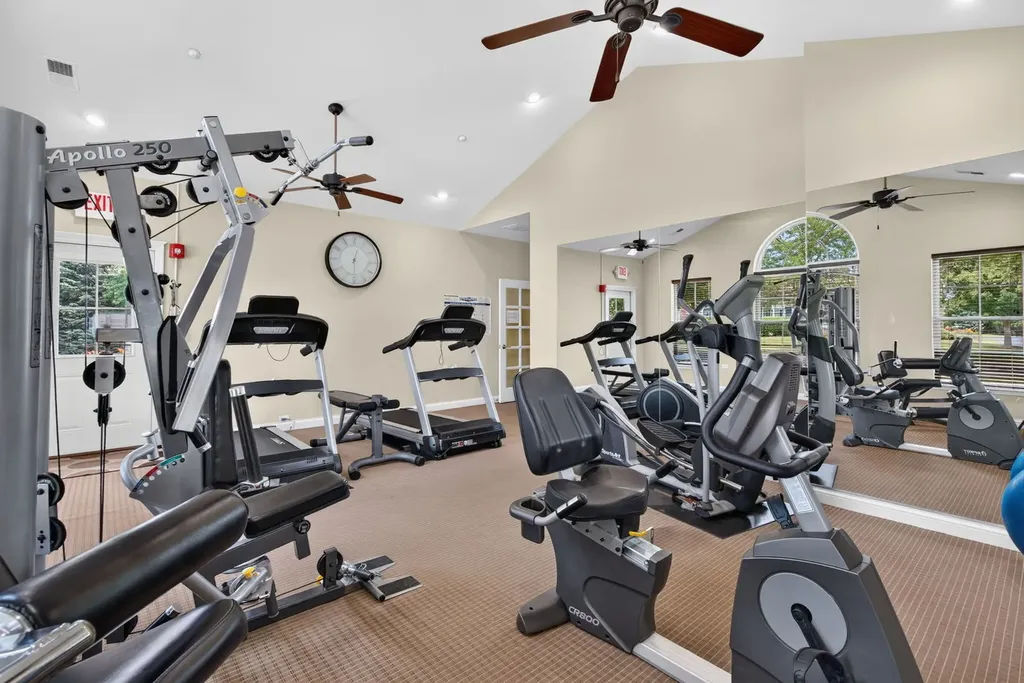 16625 South Fox Run Circle Plainfield IL 60586