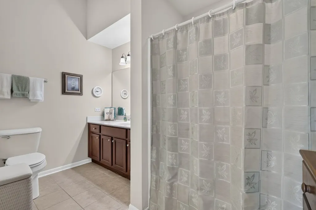 16625 South Fox Run Circle Plainfield IL 60586
