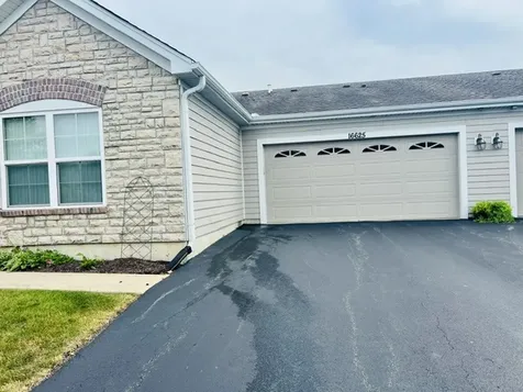 16625 South Fox Run Circle Plainfield IL 60586