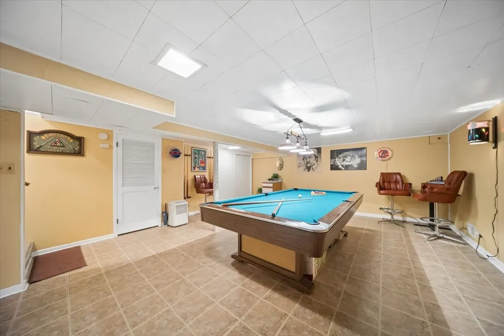 8231 West Berwyn Avenue Chicago IL 60656