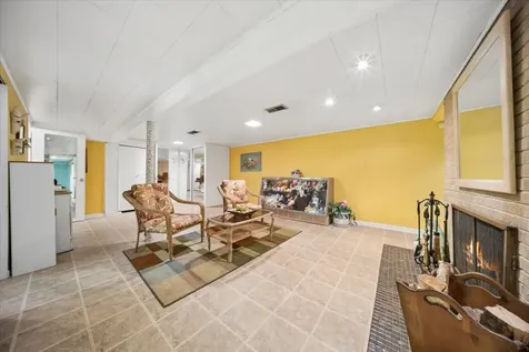 8231 West Berwyn Avenue Chicago IL 60656