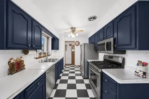 8231 West Berwyn Avenue Chicago IL 60656