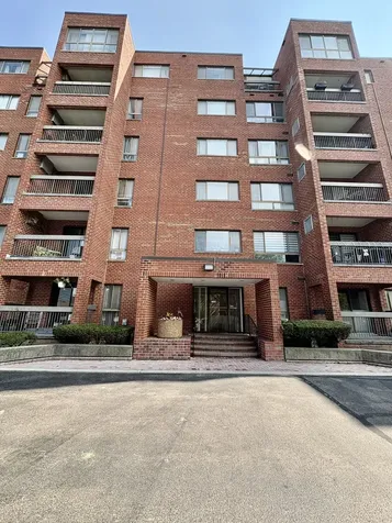 701 Forum Square Glenview IL 60025