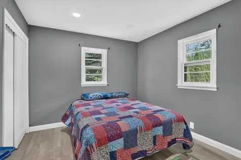 2427 Windsor Road Loves Park IL 61111