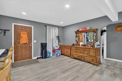 2427 Windsor Road Loves Park IL 61111