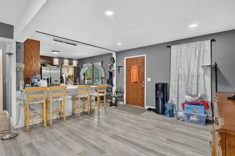 2427 Windsor Road Loves Park IL 61111