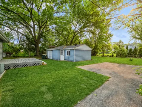 29 South Ash Street Palatine IL 60067