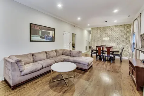 1214 West Wrightwood Avenue Chicago IL 60614