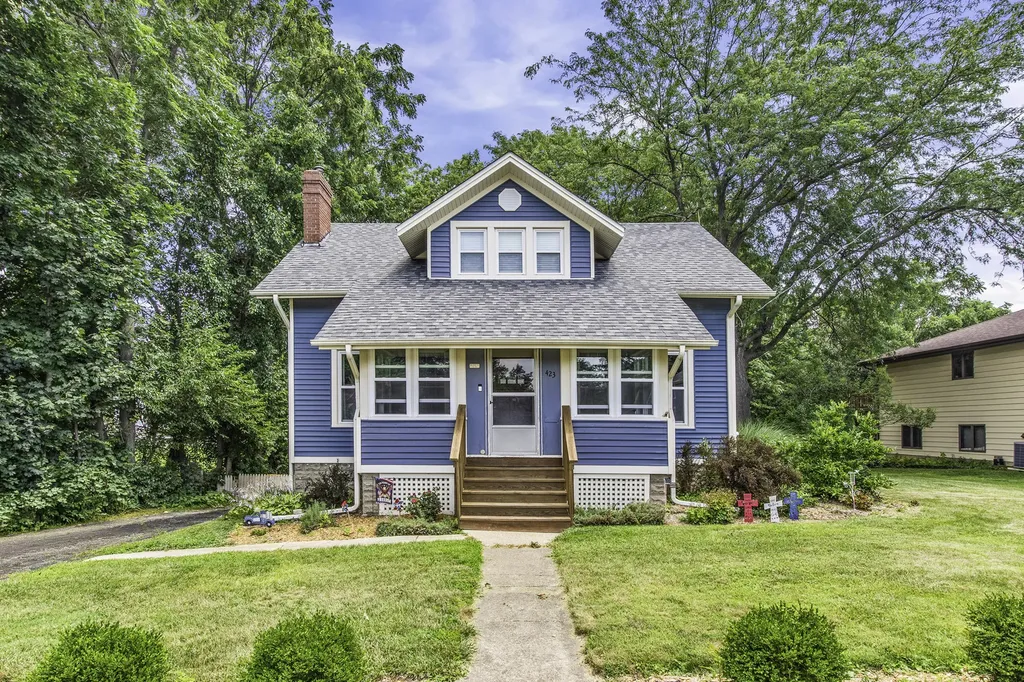 423 South Hale Street Plano IL 60545