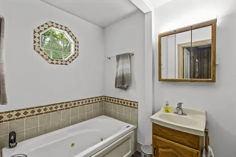423 South Hale Street Plano IL 60545