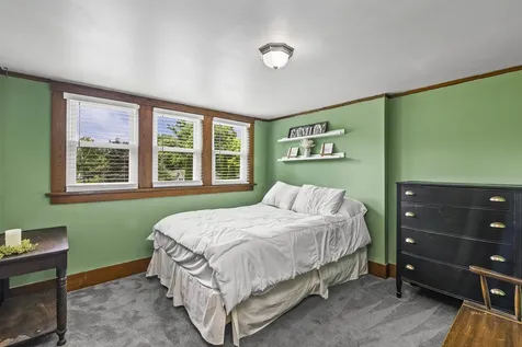 423 South Hale Street Plano IL 60545
