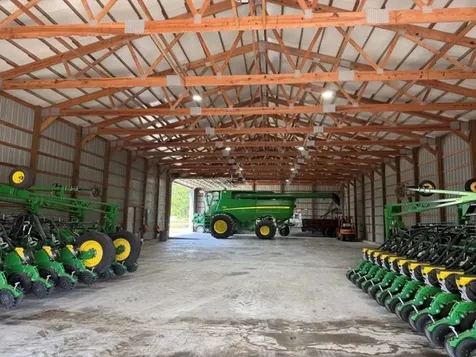 405 South Teeter Street Oakland IL 61943