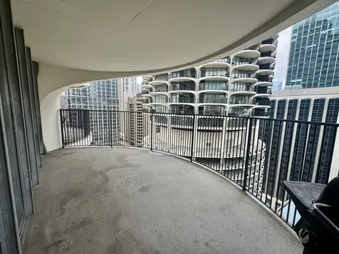 300 North State Street Chicago IL 60654