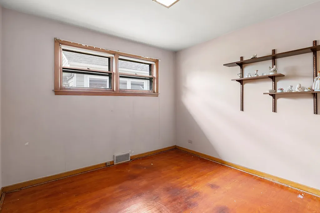 6145 North Keating Avenue Chicago IL 60646