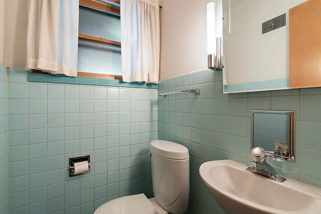 6145 North Keating Avenue Chicago IL 60646