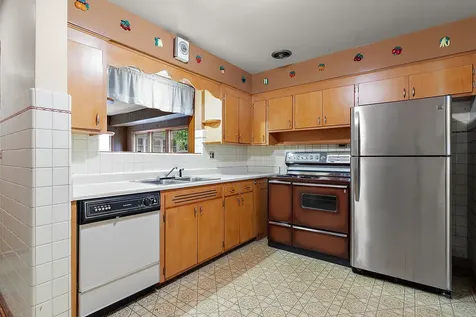 6145 North Keating Avenue Chicago IL 60646