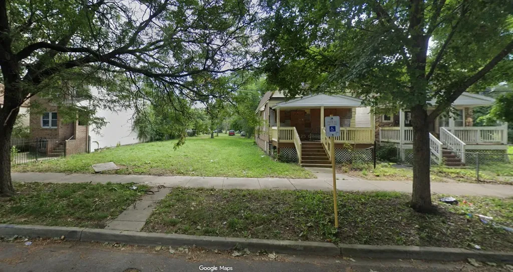 7013 South Winchester Avenue Chicago IL 60636