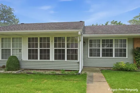 7404 Crest Hill Court Fox Lake IL 60020