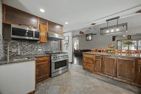 111 7TH Street Streator IL 61364