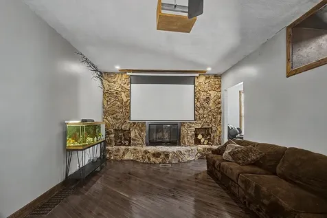 111 7TH Street Streator IL 61364