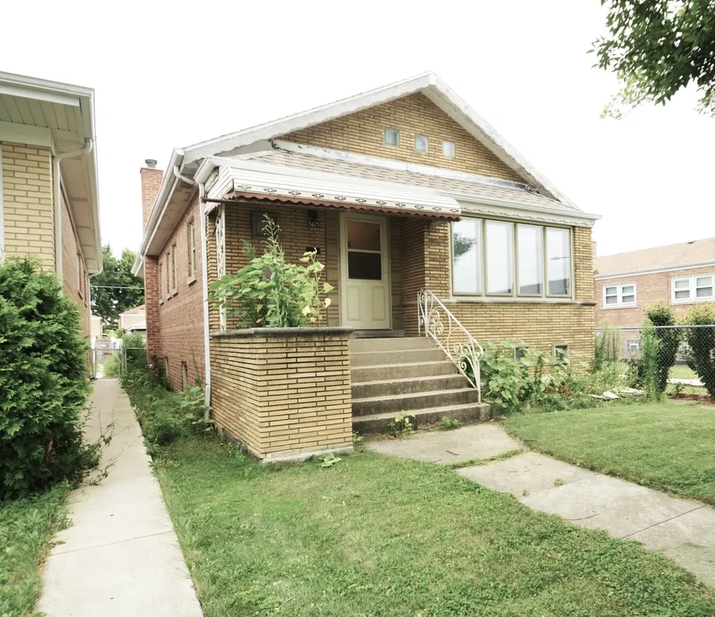 5625 South Kilbourn Avenue Chicago IL 60629