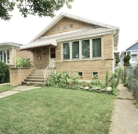 5625 South Kilbourn Avenue Chicago IL 60629